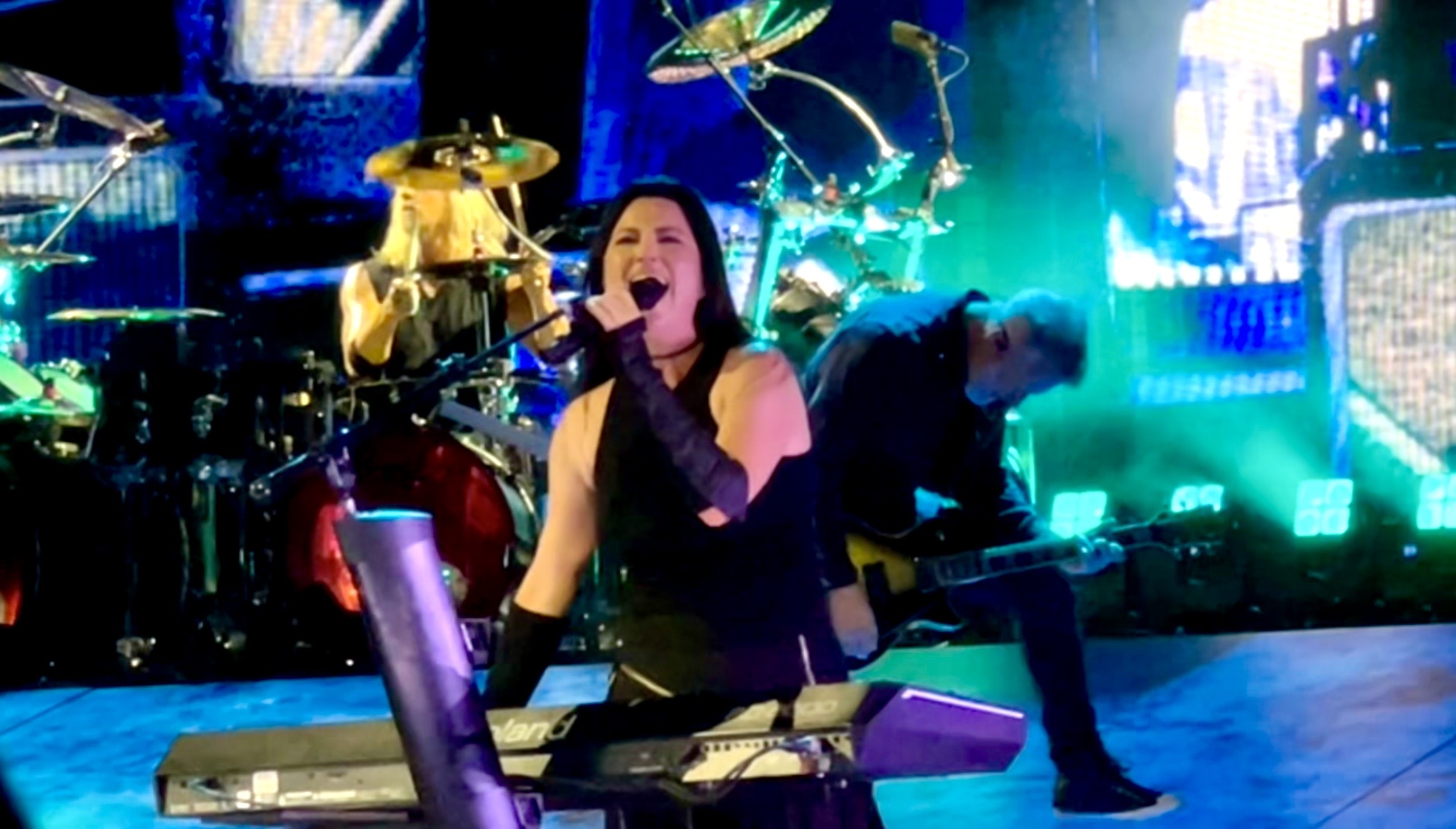 Photo by Naimah G: Evanescence encore moment